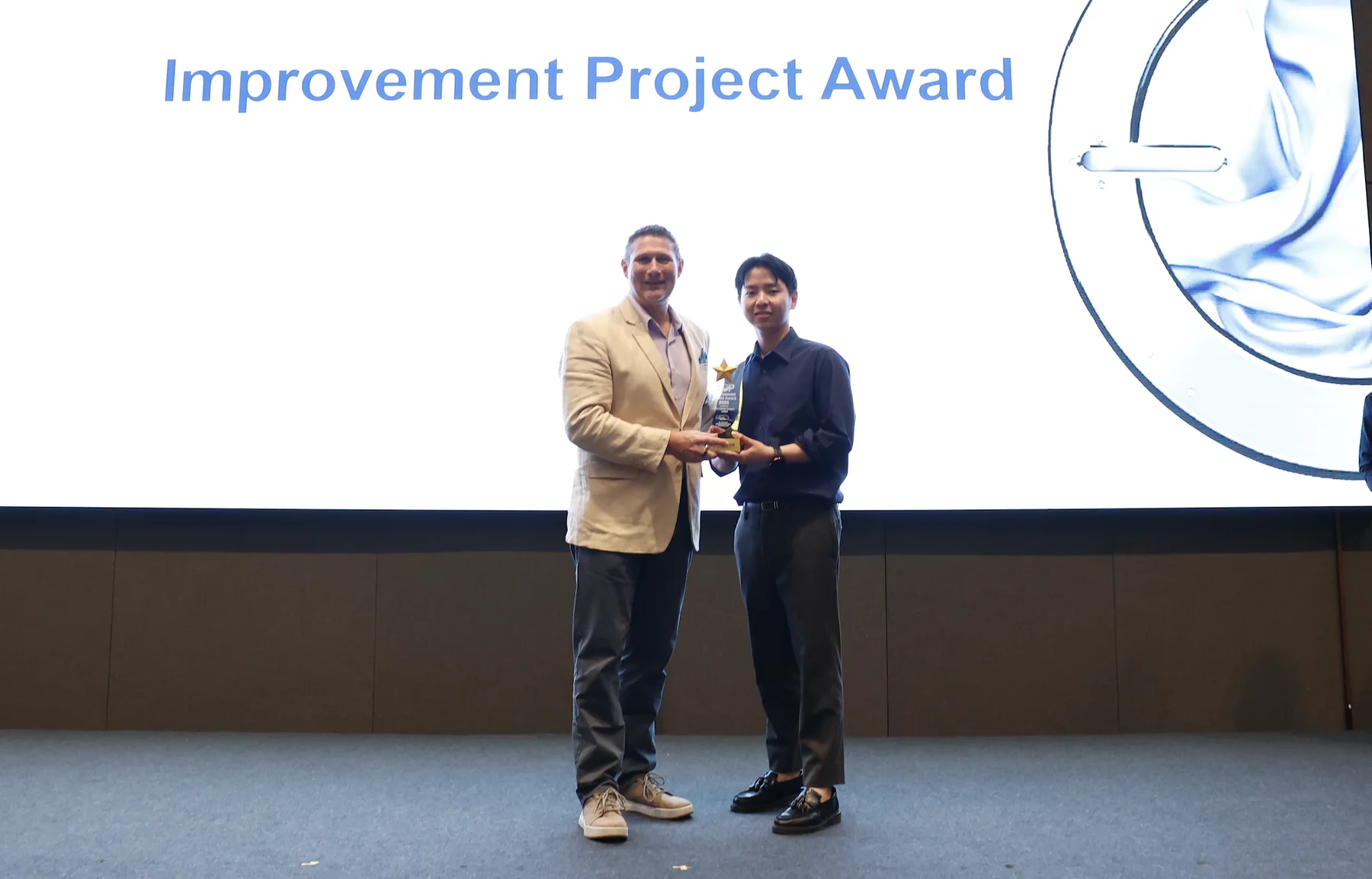 Siam Casting Products team member receiving an Improvement Project Award