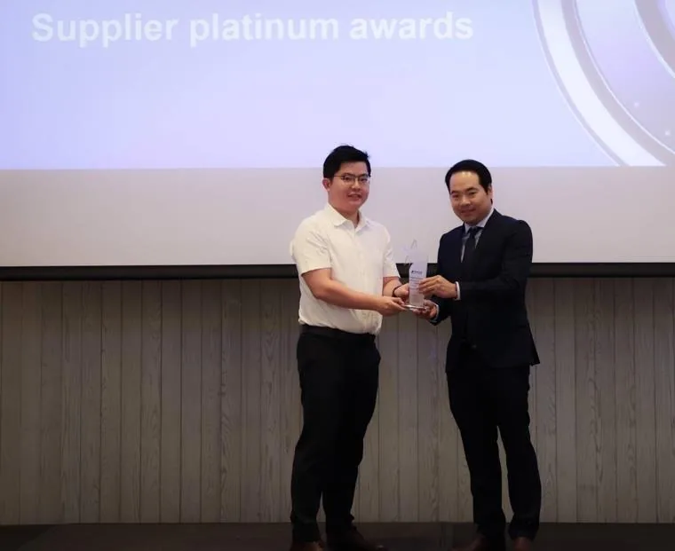 Siam Casting Products receiving the 2024 Supplier Platinum Award